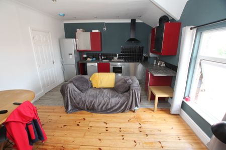 1 Bedroom Apartment, Chester - Photo 5