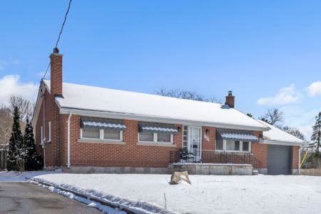 For Lease - 344 MCNAY Street, London East, Ontario - Photo 2