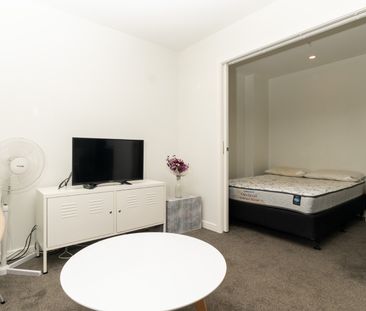 City Living at its Best - Photo 2