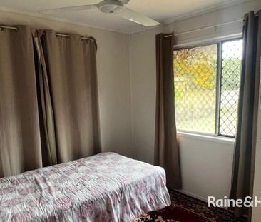 3 BEDROOM HOME DYSART - Photo 5