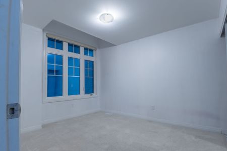 For Lease - 110 yale Drive, Hamilton, Ontario - Photo 5