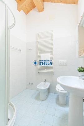 Villa a schiera via Michelangelo Buonarroti 8, Lido Ovest, Faro, Jesolo - Photo 1