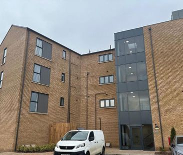 2 bedroom flat to rent - Photo 6