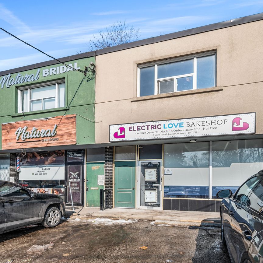 For Lease - 900A Wilson Avenue, Toronto, Ontario - Photo 1