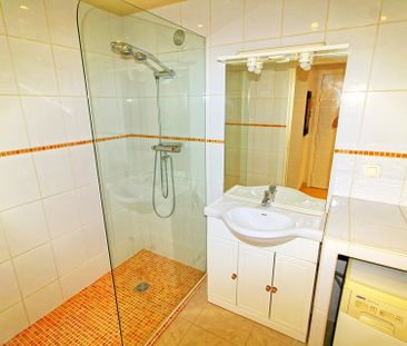 Location Appartement 2 pièces 46m² NICE 06000 - Photo 5