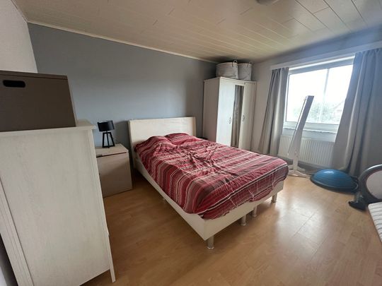 Instapklaar drieslaapkamerappartement in centrum Tessenderlo - Foto 1