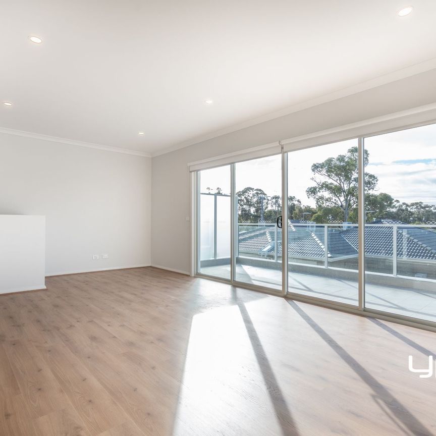 Contemporary Comfort with a View - Photo 1