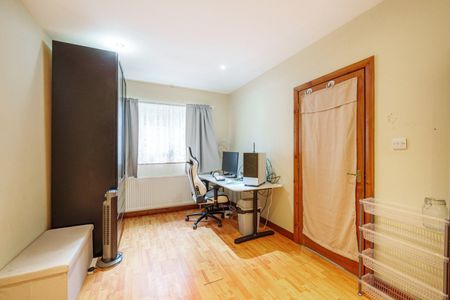 Lancaster Road, London, SE25 - Photo 4