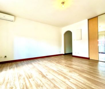 Location Appartement 1 pièce 27m² STE MARIE 97438 - Photo 1