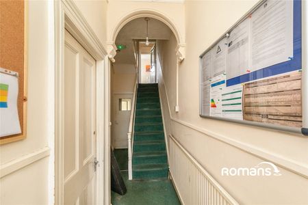 1 bedroom property to rent - Photo 5