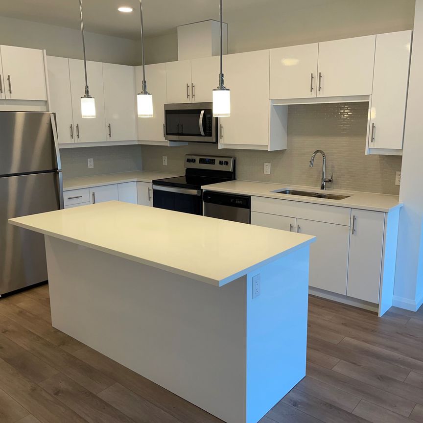 For Lease - 144 Watson Road Unit# 406, Guelph, Ontario - Photo 1