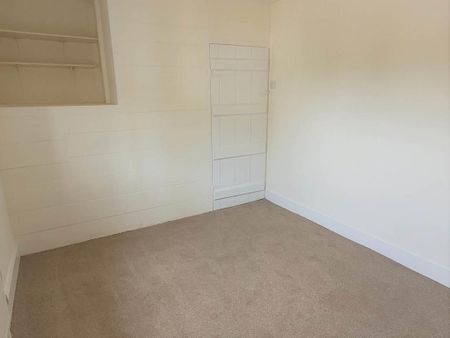 3 bedroom cottage to rent - Photo 2