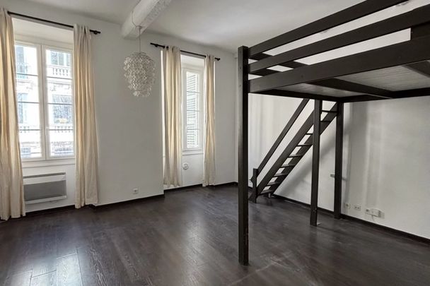 3/5 AVENUE DE SUEDE - STUDIO - Photo 1