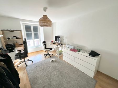 Luminous 3-room apartment in the center of St-Imier - Foto 4