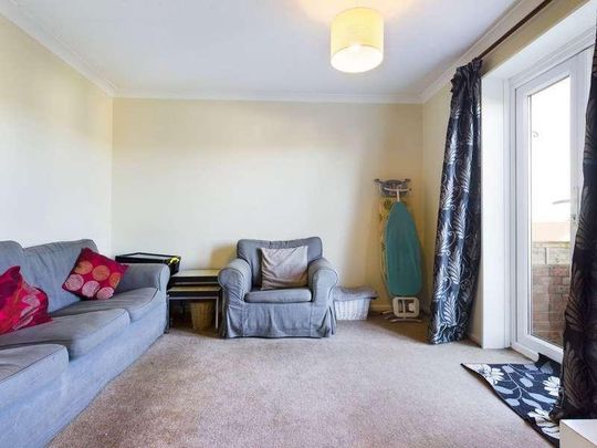 Staplefield Drive, Brighton, BN2 - Photo 1