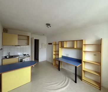 CAEN CAMPUS 2 STUDIO A LOUER RESIDENCE SCOLARIS LIBRE DE SUITE - Photo 2