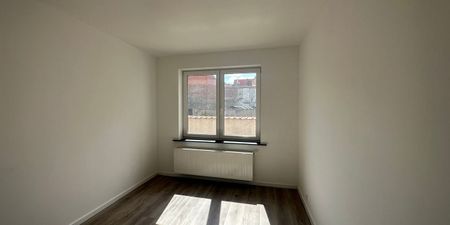 Appartement te huur in Oostende voor € 700 met 1 slaapkamer - Foto 2