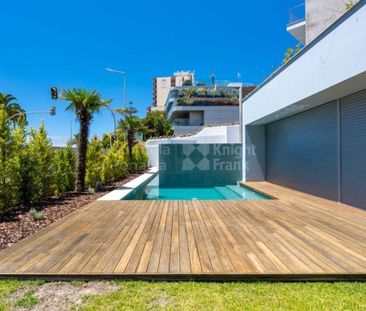 Luxury Apartment for rent in Cascais, Lisbon - Photo 4