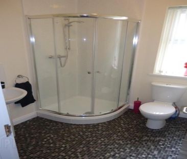 Room 4 22 Cliftonville Avenue, Belfast, BT14 6BX - Photo 2