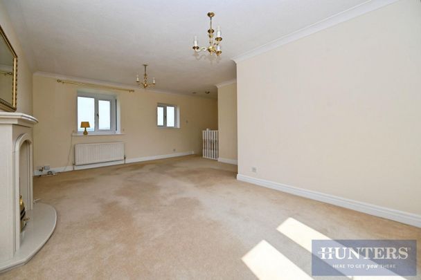 3 bedroom House To Let - Photo 1