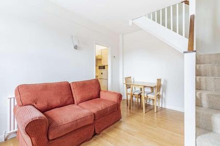 Europa House, Marsham Way, Gerrards Cross, SL9 - Photo 3