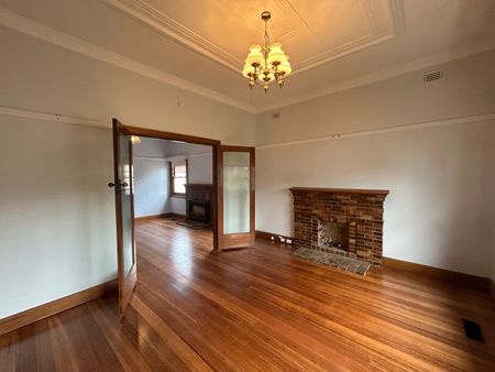 133 Murray Road, Preston West VIC 3072 - Photo 4