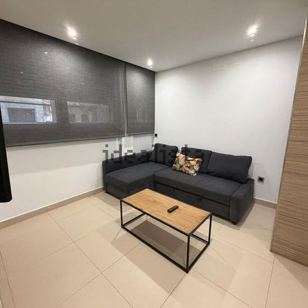 Alquiler de piso en Calle San Nicolás - Photo 1