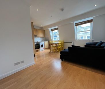 1 bedroom flat to rent - Photo 3