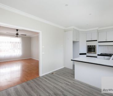 Low Maintenance Living! - Photo 3