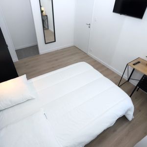 BOURNAZEL Roommate 5 Bedrooms at Brest - Photo 2