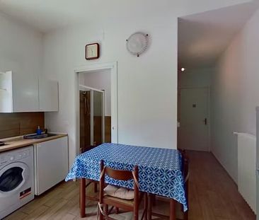 Corso Bernardino Telesio, Turin, Piedmont 10146 - Foto 3