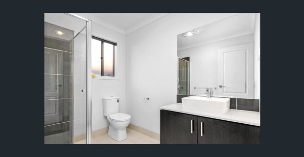 Four Bedroom plus Study plus Theatre room - Photo 1