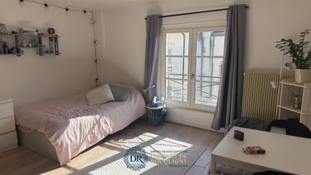 Location Appartement 1 pièce 36m² ORLEANS 45000 - Photo 2