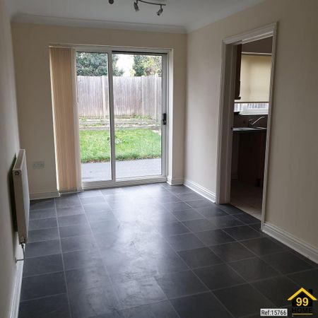 4 bedroom townhouse to rent - Photo 2