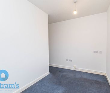 2 bed Apartment for Rent - Photo 4