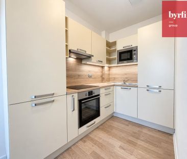 Pronájem bytu 2+kk 35 m2 - Fotografie 4