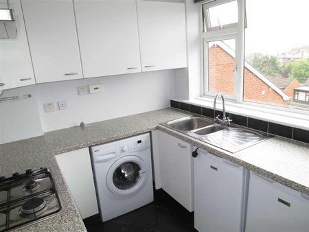 Mays Avenue, Carlton, Nottingham, NG4 - Photo 4