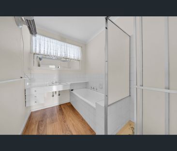 69 Bundeena Avenue, Keysborough, Vic 3173 - Photo 4