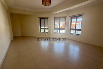 Apartamento T2 em Setúbal