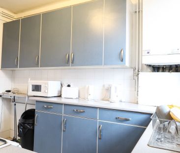 Room in a Shared Flat, Devons Road, E3 - Photo 3