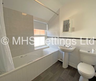 4 Bedroom End Terraced House for rent in Granby Street - Photo 2
