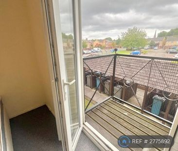 1 bedroom in a flat share to rent - Photo 5