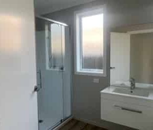 3 Bedroom Chrysler Street! - Photo 4