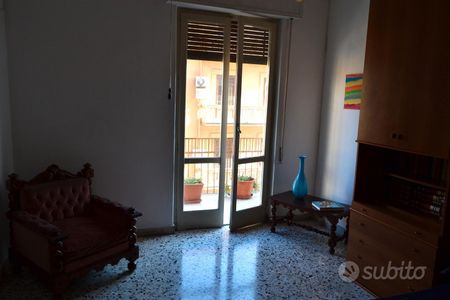 Stanza in centro - Photo 2