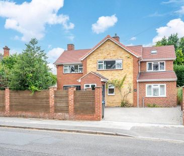 4 bedroom detached house to rent - Photo 5
