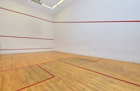 For Lease - 2759 Carousel Crescent Unit# 1605, Blossom Park - Airport and Area, Ontario - Photo 2