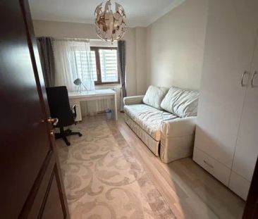 Apartament cu 3 camere decomandate, modern și foarte bine întreținut, situat în zona Gara - Fotografie 2