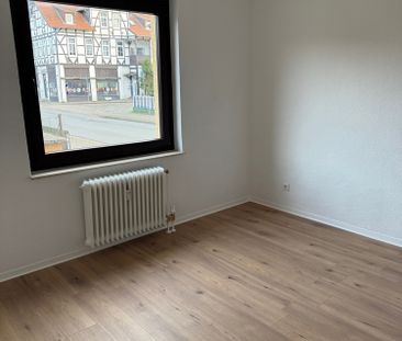 Hier möchten Sie einziehen? Gern! 3 Zimmer im Erdgeschoss - Foto 3