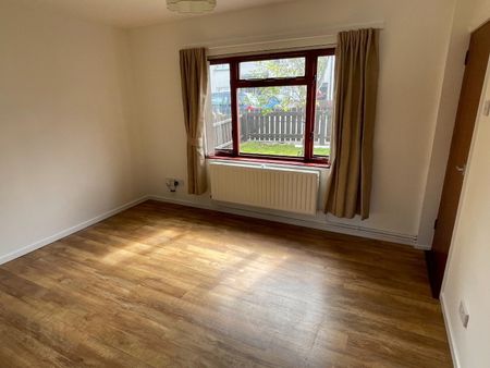 6 Princess Avenue, BT80 8EU, Cookstown - Photo 2