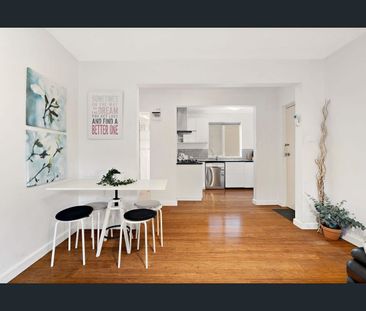 Location, Lifestyle, Latte's – Love It - Photo 3